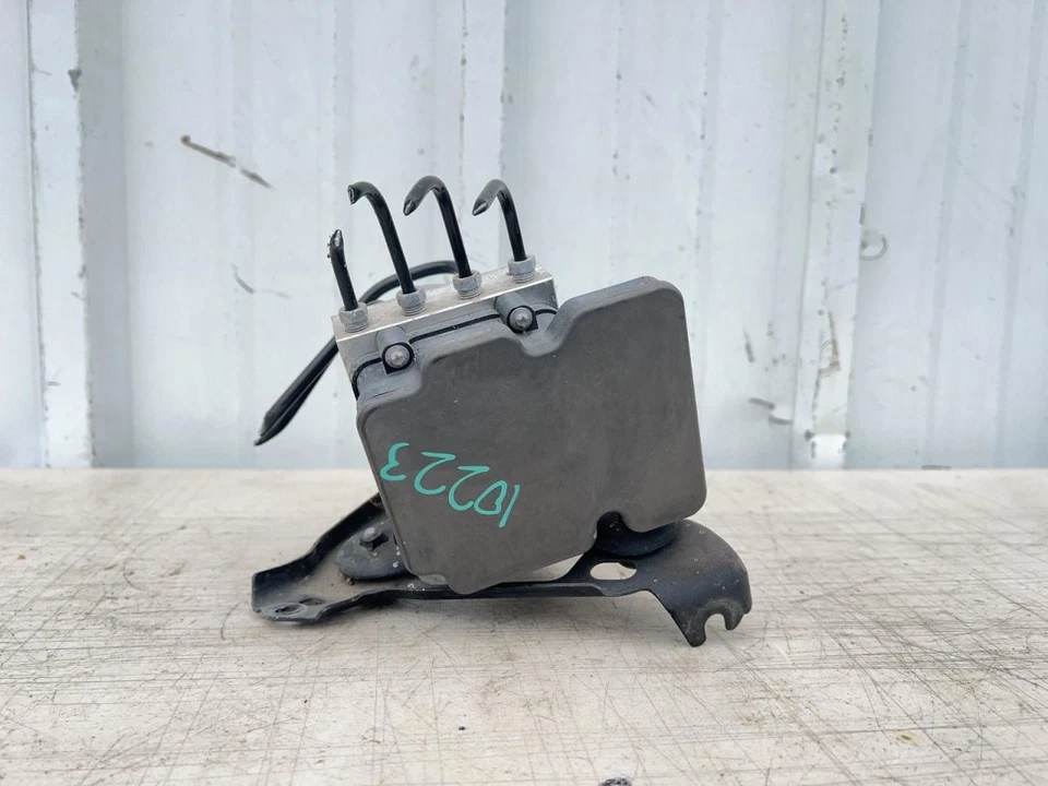 2014-2015 ACURA MDX ABS CONTROL MODULATOR 60687 - Изображение 3 из 4