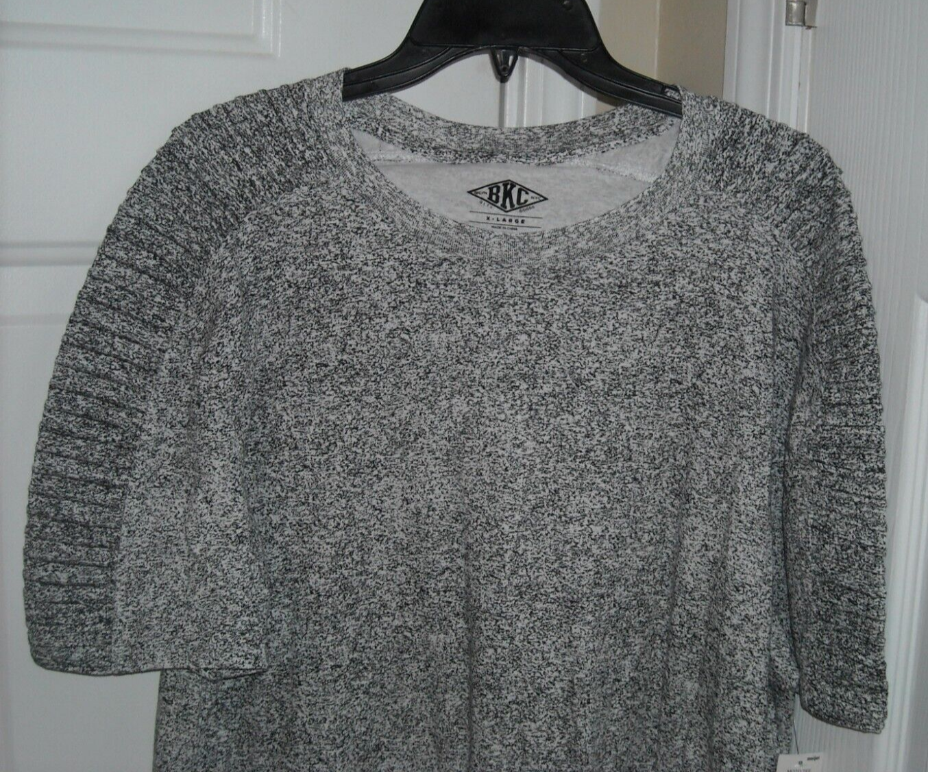 Picture 2 of 6