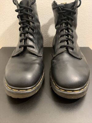 Vintage Dr.Martens Boots Made in England 8 Eye Black Men Sz 