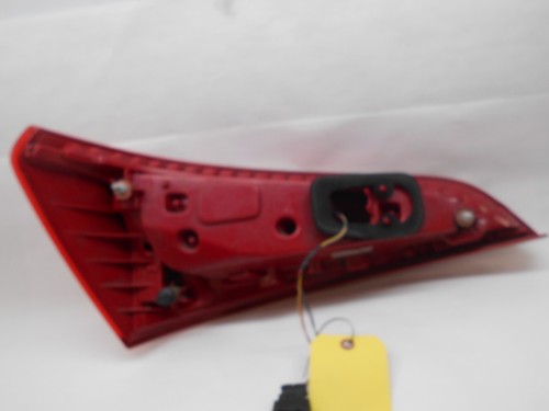 2010-12 Audi Q5 SUV. Righft Side Taillight OEM 8R0945094B DX0500 - Picture 4 of 7