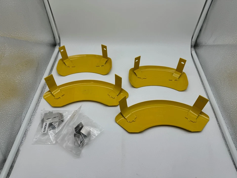 MGP CALIPER COVERS 2008 至 2015 奥迪 TT 四轮黄色全新外盖 — 第 2/4 张图片