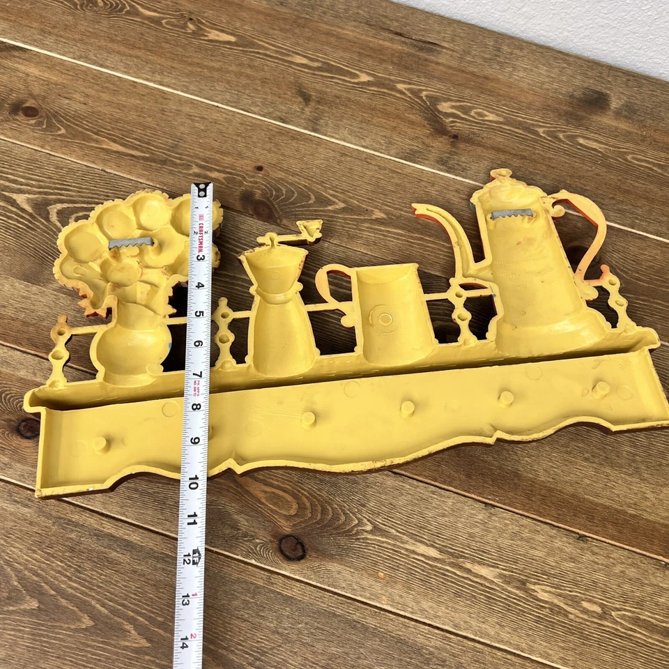 Estante decorativo vintage de plástico moldeado años 70 con ganchos decoración de pared Foto 4 de 4