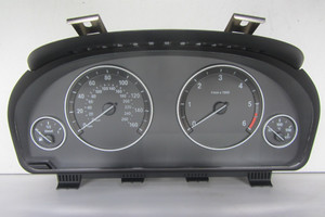 BMW F10 Tachometer Kombiinstrument Tacho MLS RHD 9285197