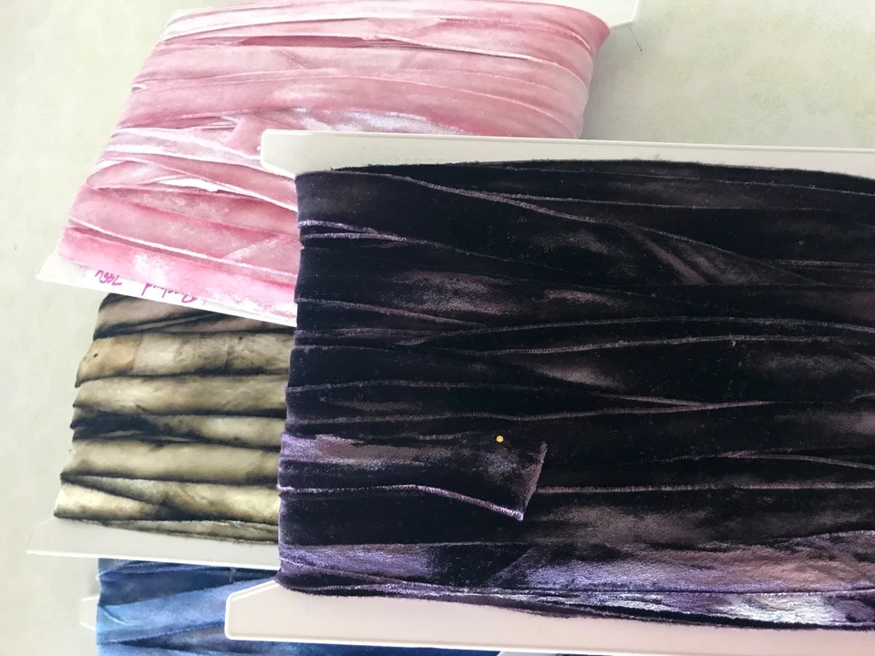 Borde de terciopelo rayón teñido a mano 7/8" en cinta de borde sesgado 1 yarda hecho en EE. UU. Foto 3 de 4