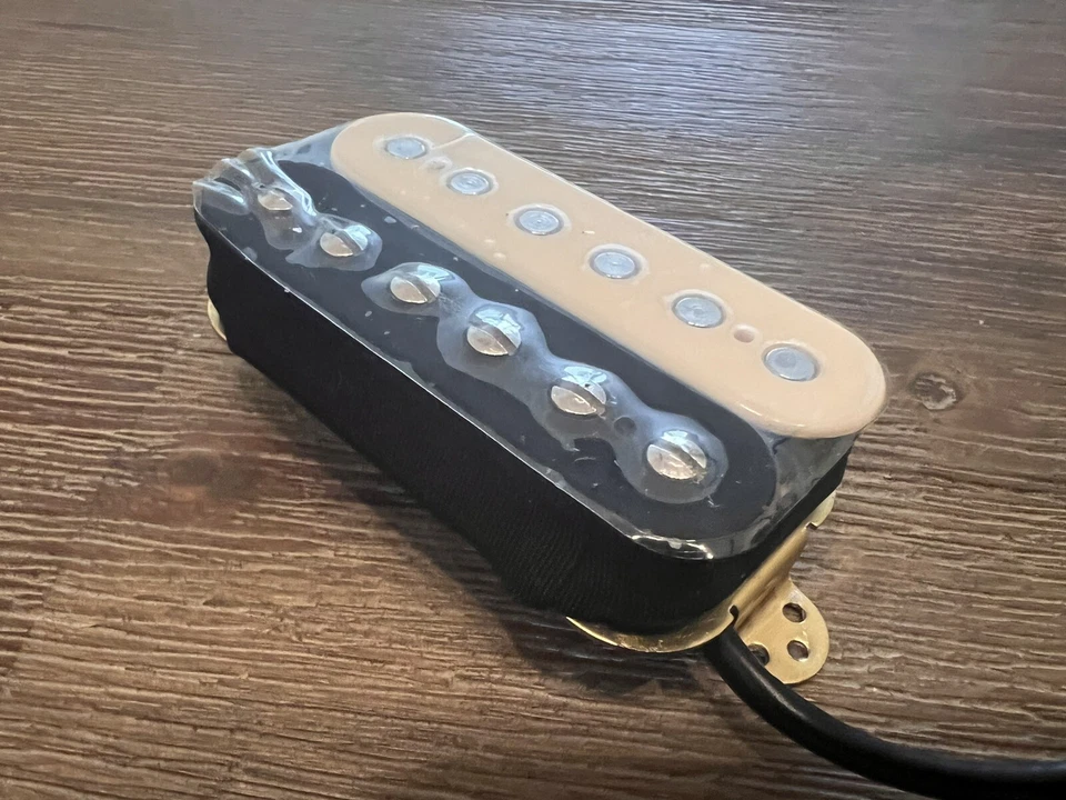 Pastilla Humbucker EVH Wolfgang Neck genuina - Cebra - ¡Envío gratuito! Foto 4 de 4