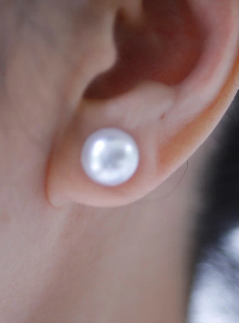 Magnetic pearl hotsell earrings