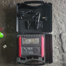 UNI-T UT527 Entry Level, Hand Held PAT Tester. Primetest 50 Alternative / 5th...