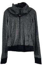 Lululemon Jacket Gray and Black Women s Size 8 Full Zip EUC Fast Ship