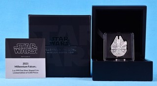 Niue 2 $ 2021 Star Wars Millennium Falcon Shaped Coin 1oz. Silber PP OVP.