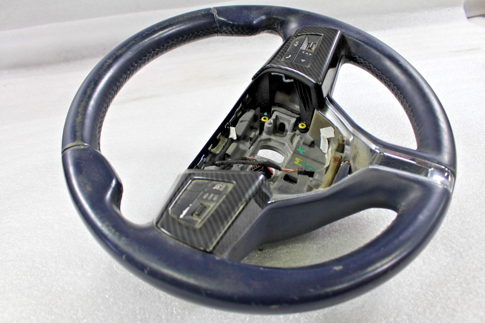 Maserati Quattroporte Steering wheel P/N 670044606