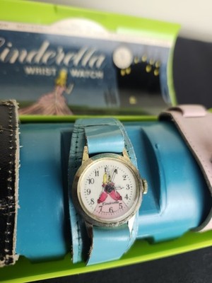 Vintage 1967 Bradley Time Cinderella Fashion Watch Set with  display picture 1