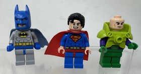 LEGO 10724 Juniors: Batman & Superman vs. Lex Luthor Complete W/ Manual