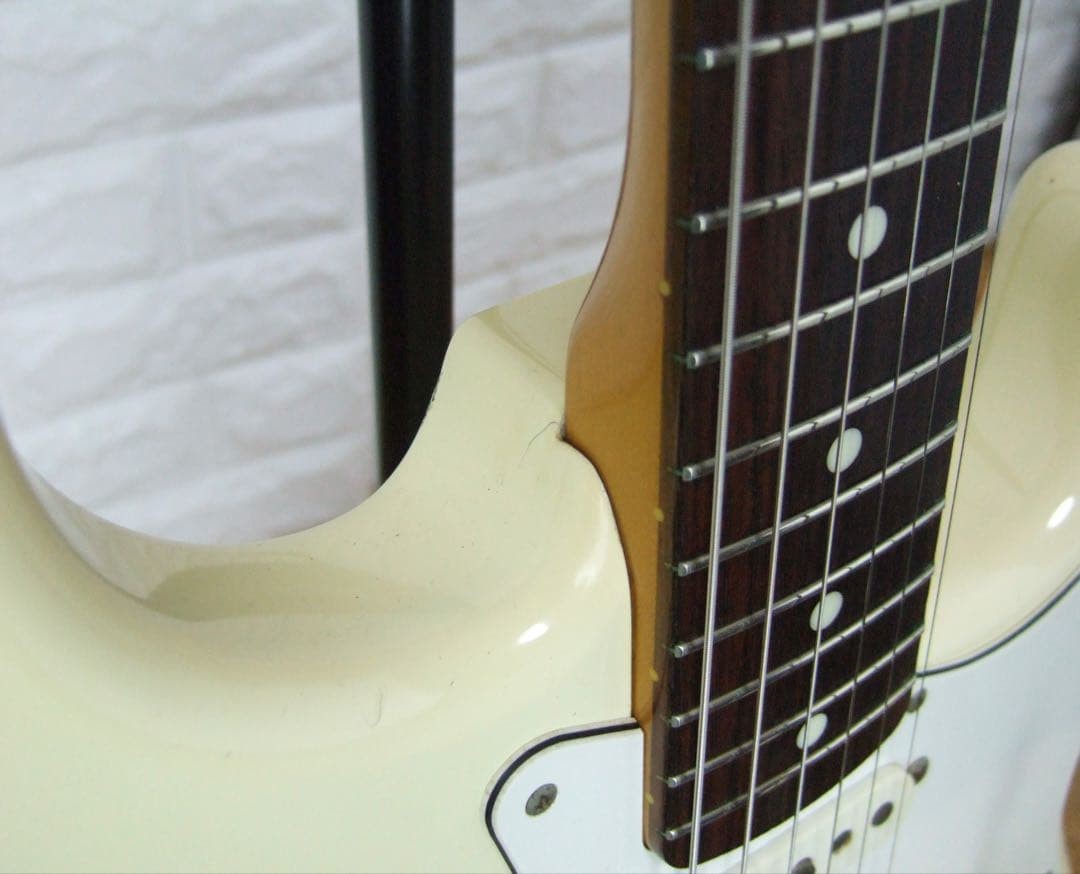 Fender Japan ST62-70 ストラトキャスター 1987-1988 Electric Guitar Fender Japan ST62-70 Stratocaster 1987-1988 with