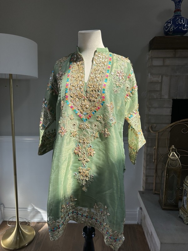 Pakistani Salwar Kameez Mehndi Kurta & Dupatta Indian Wedding Dress
