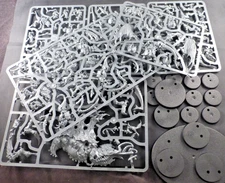 Tyranids Complete Army Models on Sprues - Warhammer 40K Starter Set