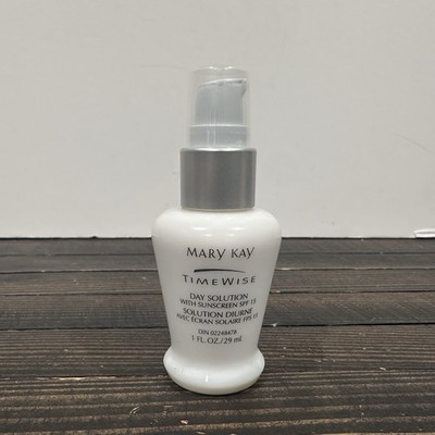 Mary Kay Timewise DAY SOLUTION Sunscreen Skin Care SPF -15