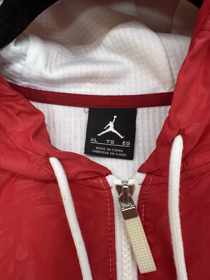 Chaqueta cortavientos vintage Air Jordan XL “Varsity Red White” Foto 3 de 4