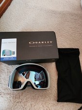 Oakley Flight Tracker L Goggle-Matte Poseidon w/ Prizm Sapphire Iridium A1