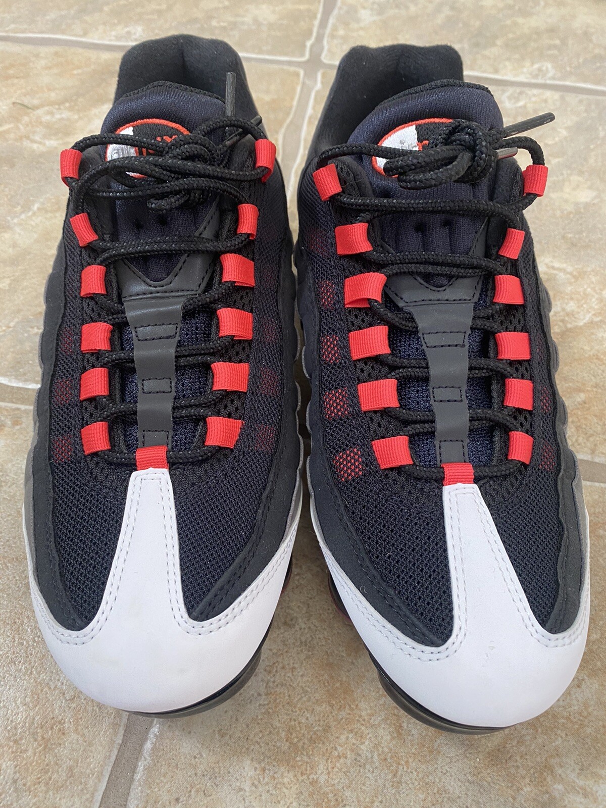 nike air vapormax 95 white hot red