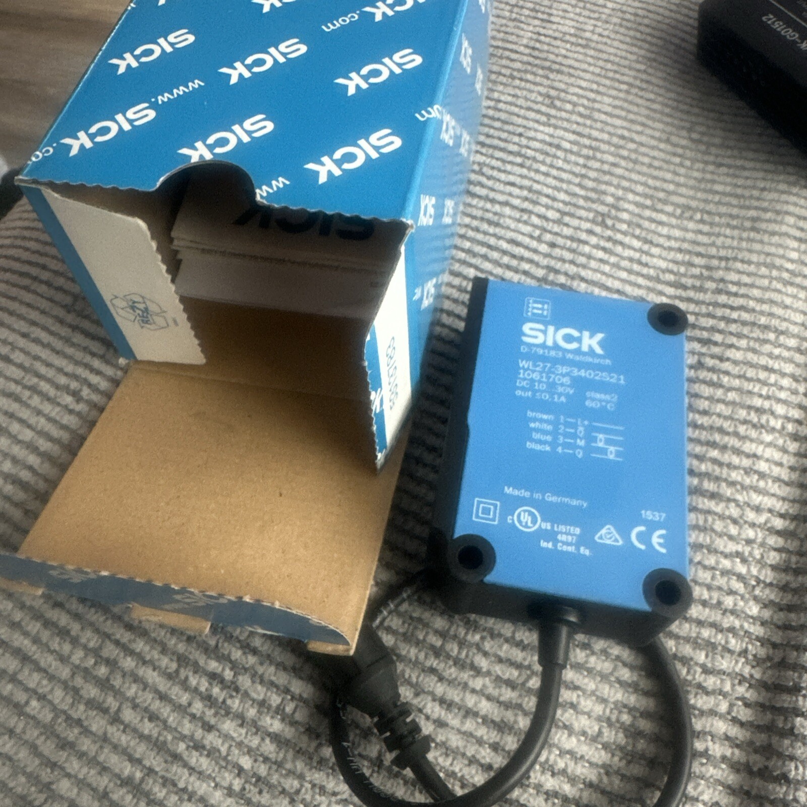 Sick WL27-3P3402S21 / 1061706 Reflex Array Photoelectric Sensor | eBay