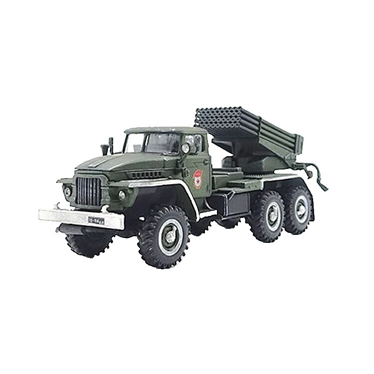 Литые модели танков и военных транспортных средств пластик 1970 года год год год выпуска автомобиля