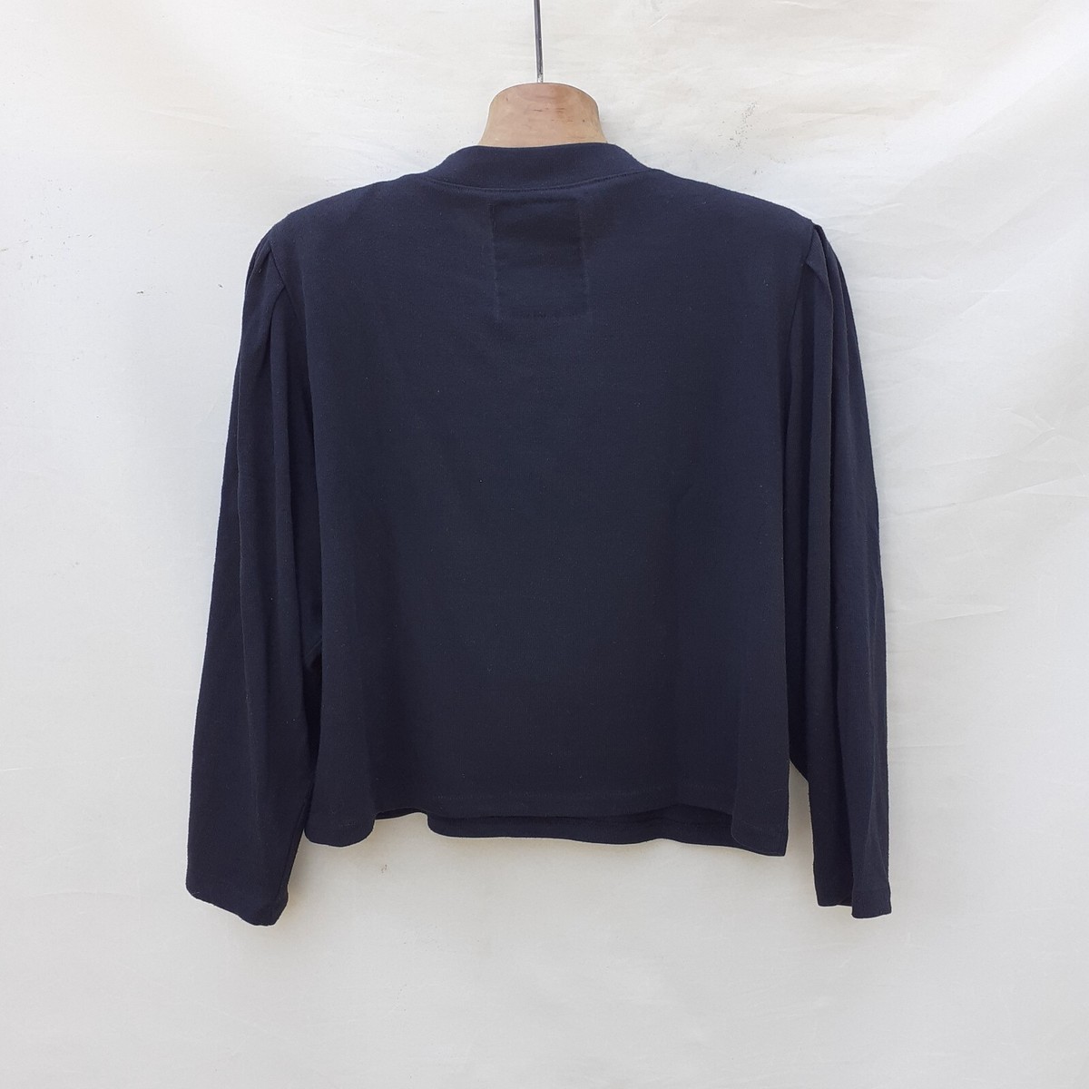 Vintage Waipai Cropped T shirt Women's Medium Black Puffball