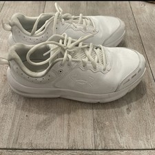 Boys under armour white shoes size 7Y