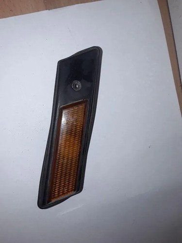 BMW 3 Compact E36 Kotflügelblinker vorne rechts 1378013 1.60 Petrol 33749262