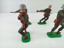 Vintage Timpo U.S. Army Infantry WWII 1/32 54mm Toy Soldiers lot of 4