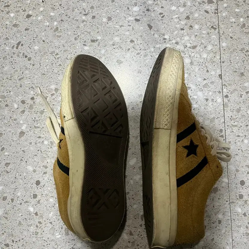 Converse One Star Yellow Sneakers - Heavily Used thumbnail 4