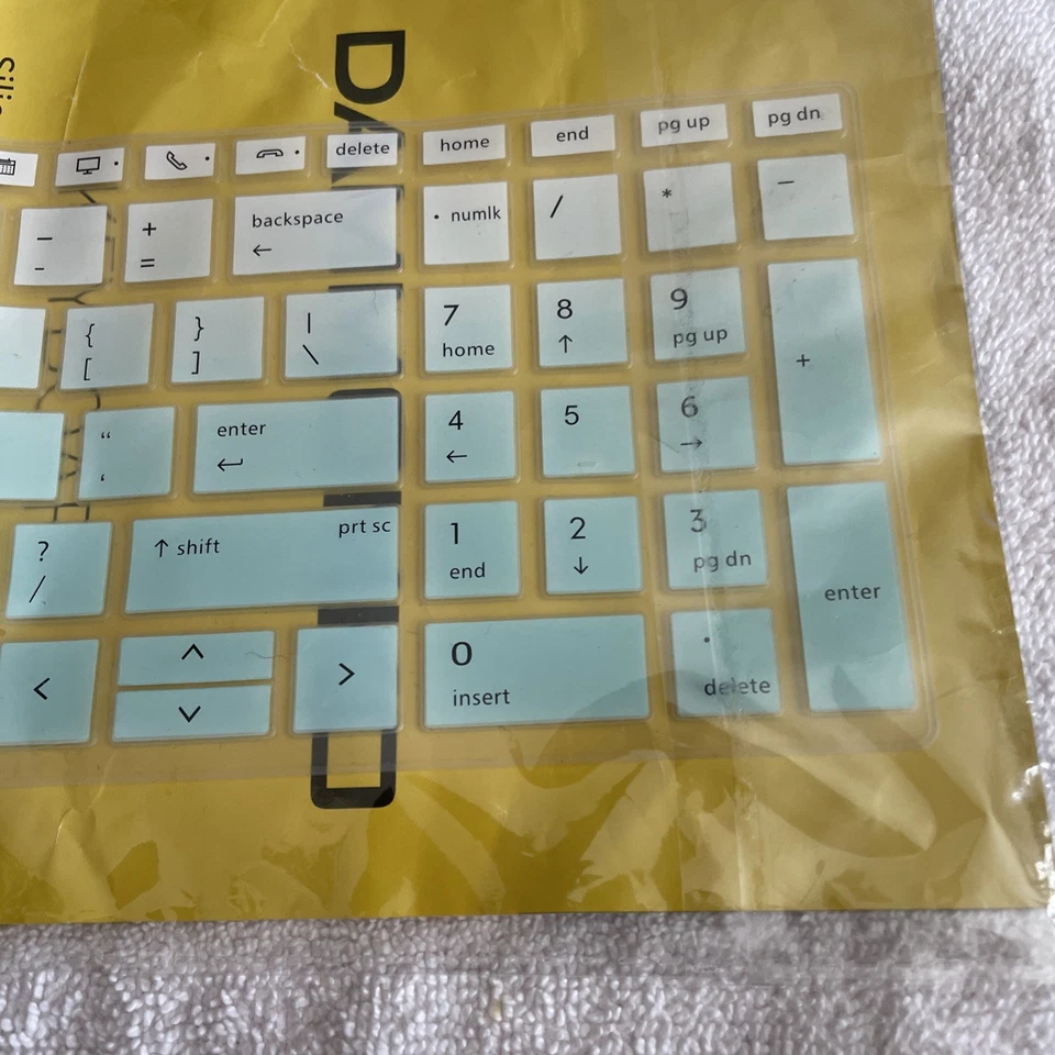 DAMMOMKO Silica Gel Keyboard Protective Film Ombre Teal with Keypad - A0009 New - Image 4 of 4