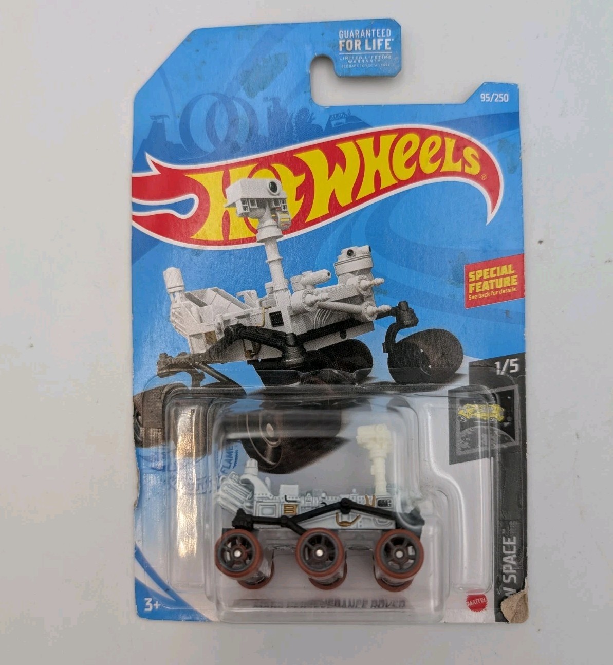 Foto 1 di 5