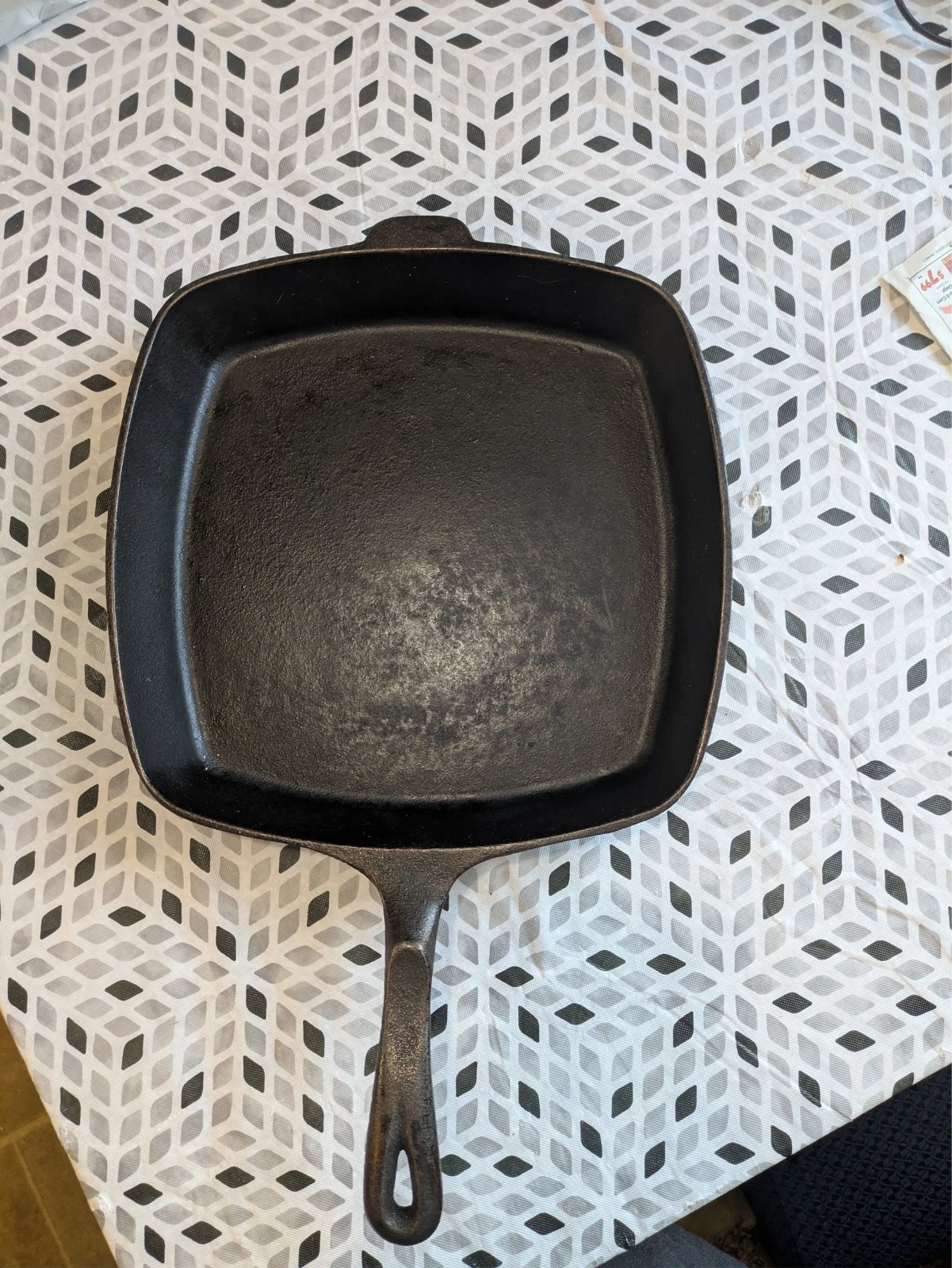 Vintage Wagner Square Cast Iron Skillet 11.5 Inch Fry Pan Sidney, Ohio USA Flat
Opens in a new windo