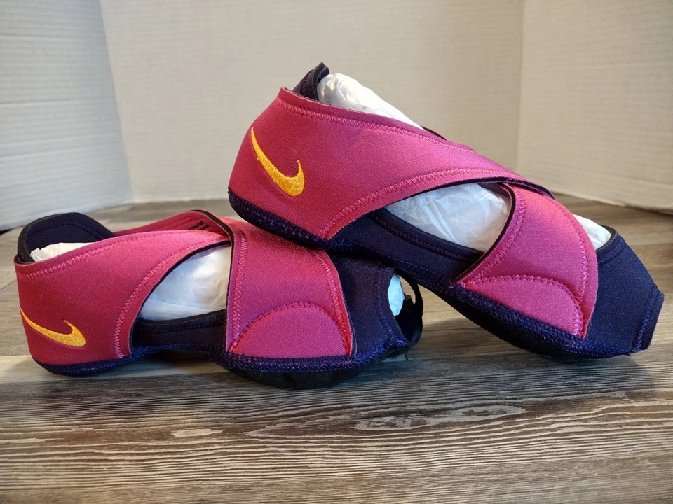 Nike Women's Studio Wrap Yoga Dance Barefoot Training Barre & Wash Bag Sz L - Image 4 of 4