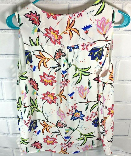 Finn & Grace Womens White Blue Pink Floral Size Medium Sleeveless New w/tags (J1 - Picture 2 of 5