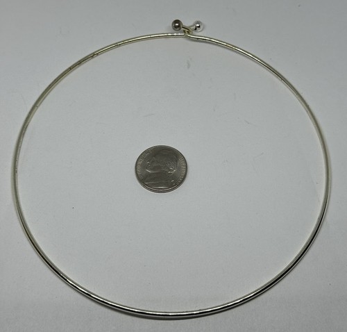 Vintage dicker silberner Metalldraht Halsreif, Drehverschluss - Bild 3 von 3