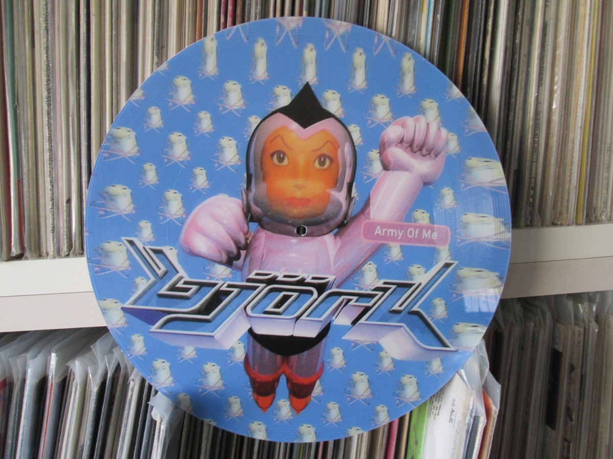 Bjork – Army Of Me 12 Bjork – Army Of Me 12