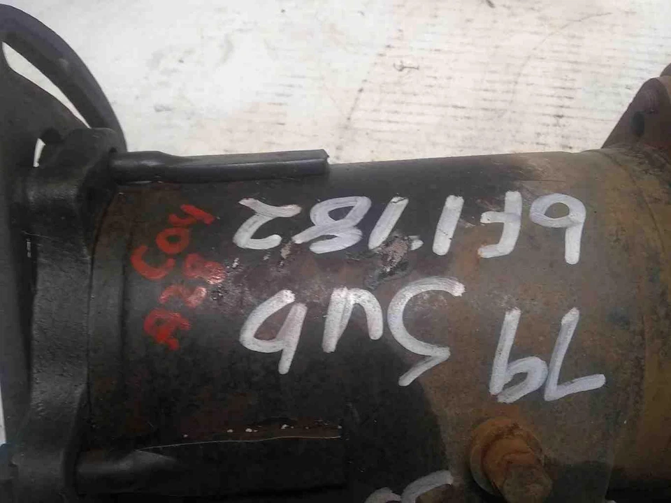 Chevrolet Suburban 1975-1984 serie 20 OEM Camaro radial sin interruptor Foto 2 de 4