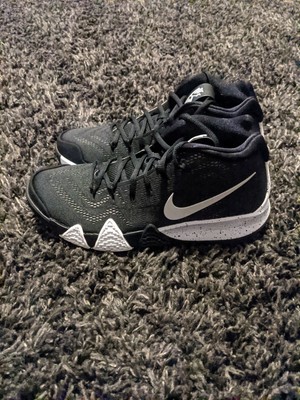 kyrie 4 oreo white black