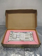 1 Lot of 32 Amphenol TCS 380-5181-200 Board to Board Mezzanine Connectors,108372