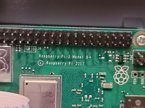 Raspberry Pi 3 - Model B Plus (B+) With Touchscreen 7" Display - Afbeelding 6 van 20
