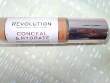 Makeup Revolution Conceal Hydrate Foundation F13