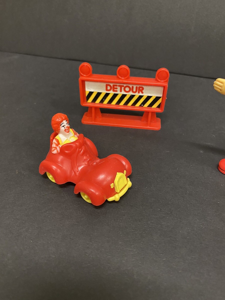 McDONALD'S Happy Meal Toys Mixed Lot Of