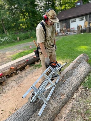 Portable Chainsaw mill 24 Inches Planking Milling Bar Size 14 14 to 24'' 