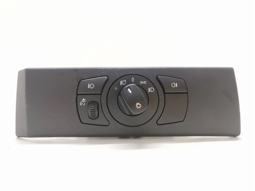 BMW 5 Touring E61 Scheinwerferschalter 6953735 2.50 Diesel 130kw 2004 27816893