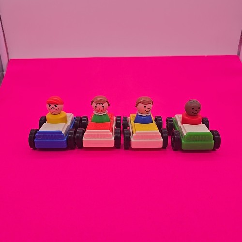 Vintage Fisher-Price Little People Autos und Figuren Set-