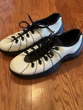 Scarpa Oakley One bassa bianca nera Kev-lar taglia 10,5 Shoeone Medusa 20-130 RARA