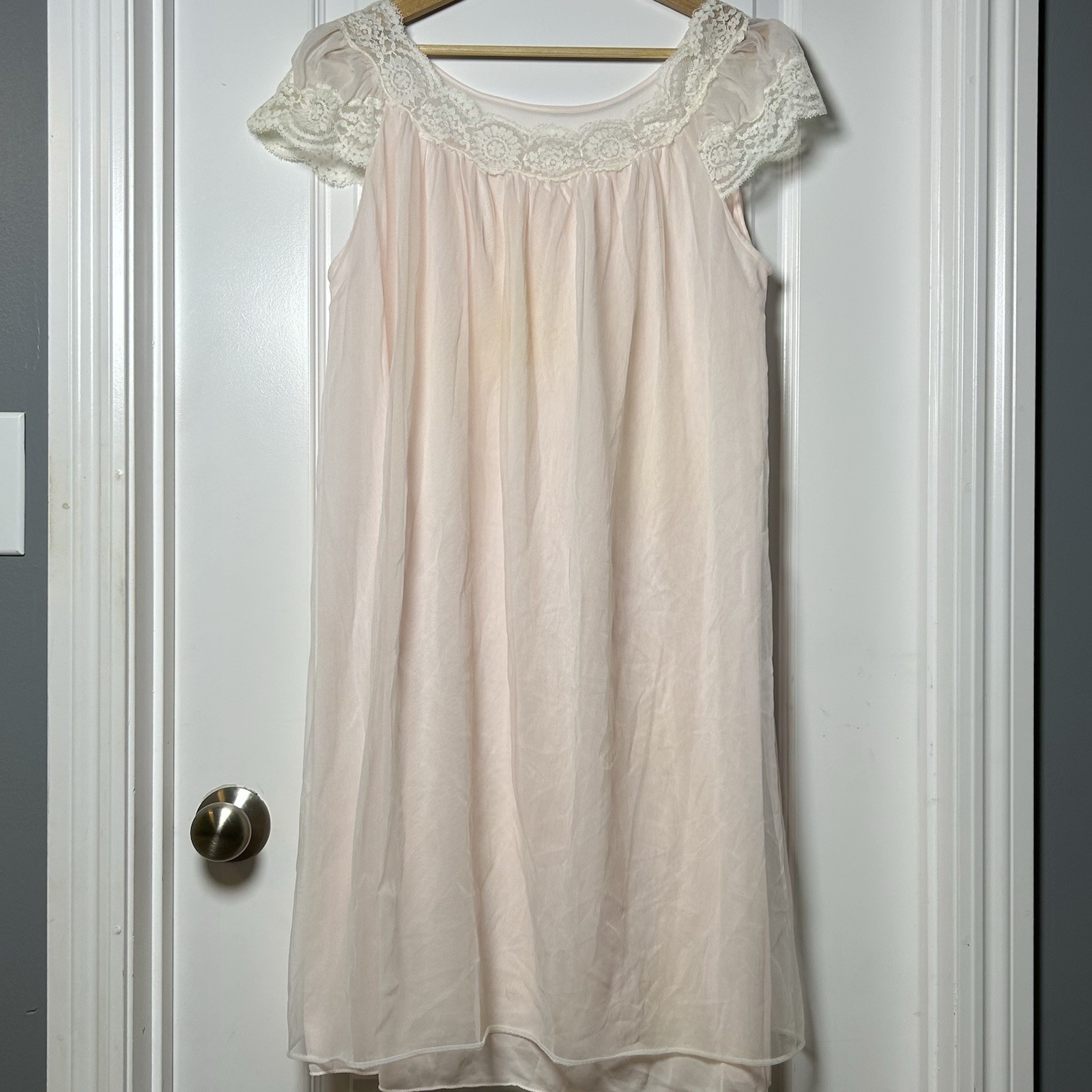 Aristocraft by Superior Vintage 70s Blush Sheer Lace Yoke Nightgown Slip Dress
