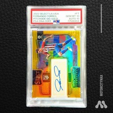 Fernando Torres 2022 Select La Liga Gold Pitchside Auto 01/10 PSA 10/10 Pop 1