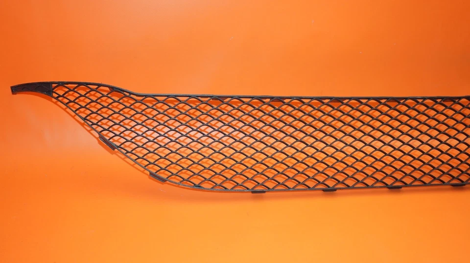 REJILLA MERCEDES BENZ B250 2015 2016 2017 W242 A2428850322 OEM Foto 3 de 4